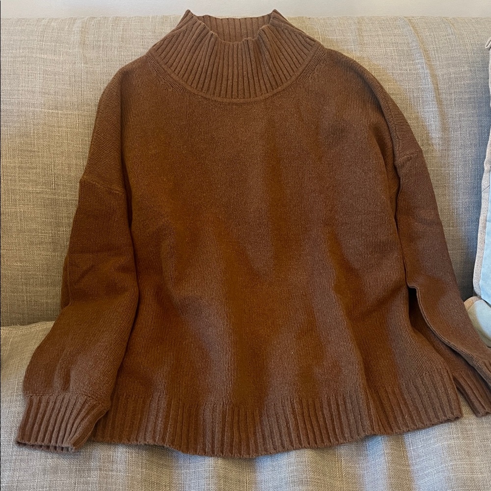 GAP Warm Cognac Knit Sweater